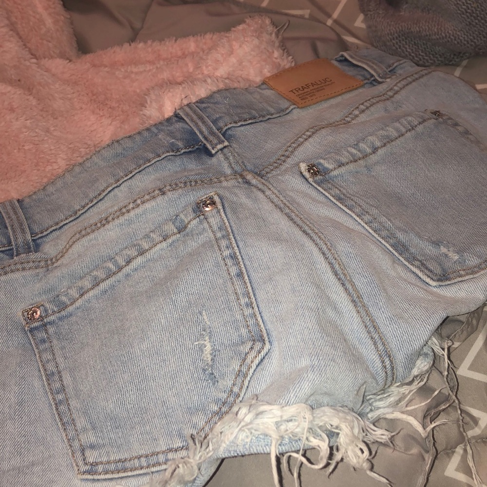 Jean shorts - Picture 2 of 2